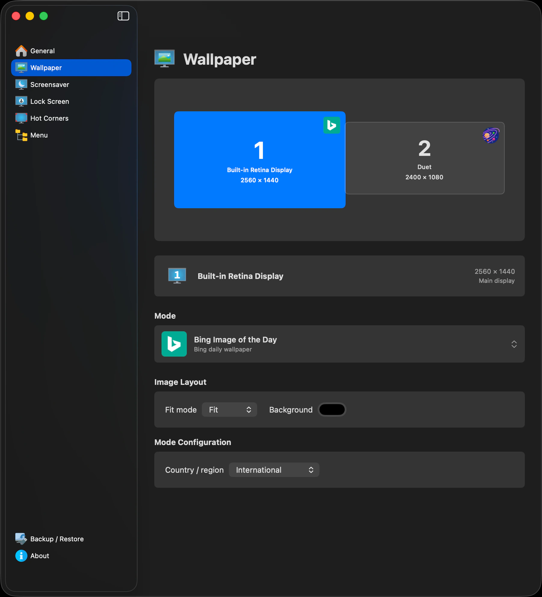LumoTray for Mac wallpaper settings showing two displays and Bing Image of the Day selected for the built-in Retina display